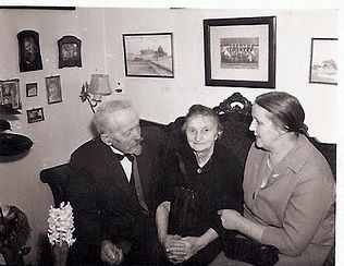 image02c.jpg (large)