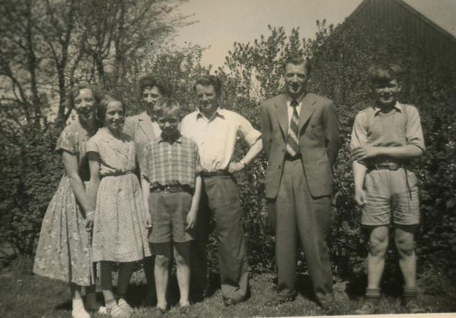 img079a.jpg (large)